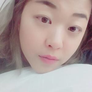 Meet your Posher, Katelyn